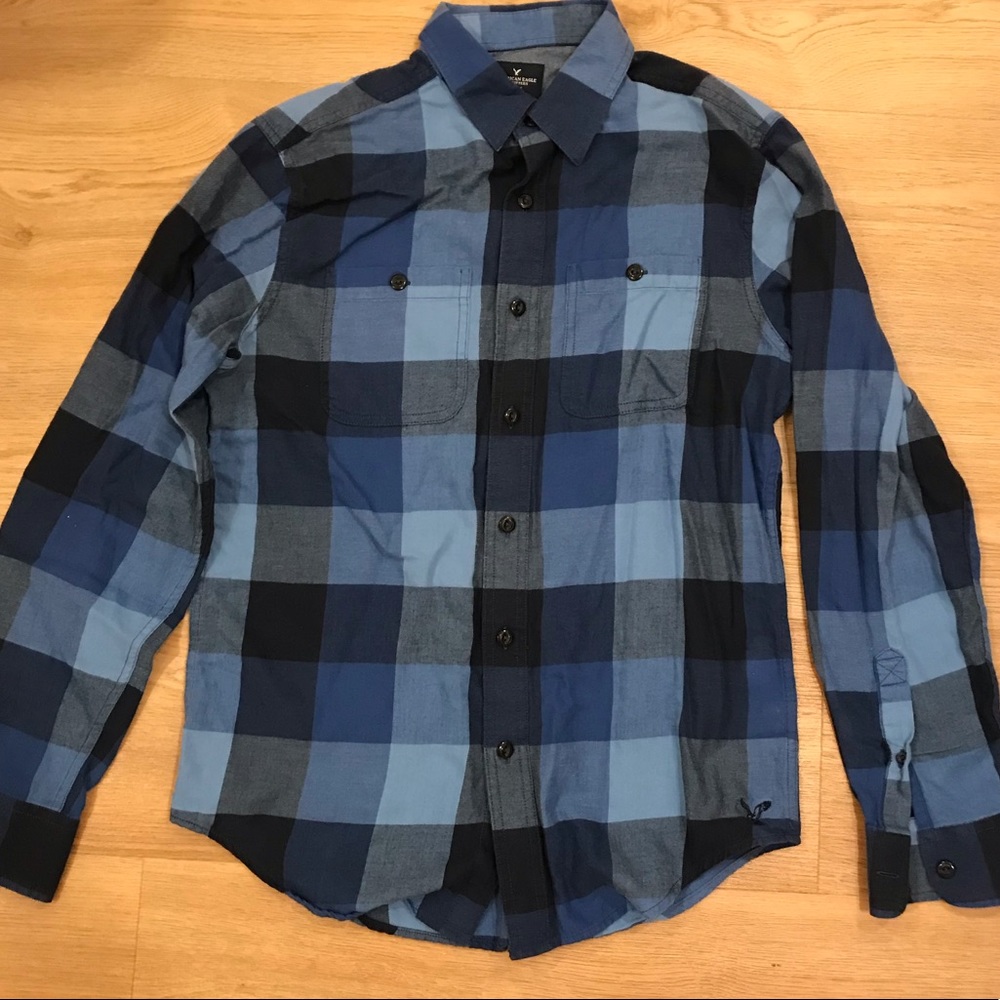 American Eagle Outfitters Casual Button Down Shirt